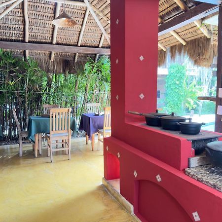 Pousada North Shore Maresias - 2 Quadras Da Praia - Casas De 2 Quartos - 80 M2 -2 Banheiros -Piscina Sauna - Estacion-Churrasq Privativa -Wifi Animais De Peq Porte Roupa De Cama E Banho Extérieur photo