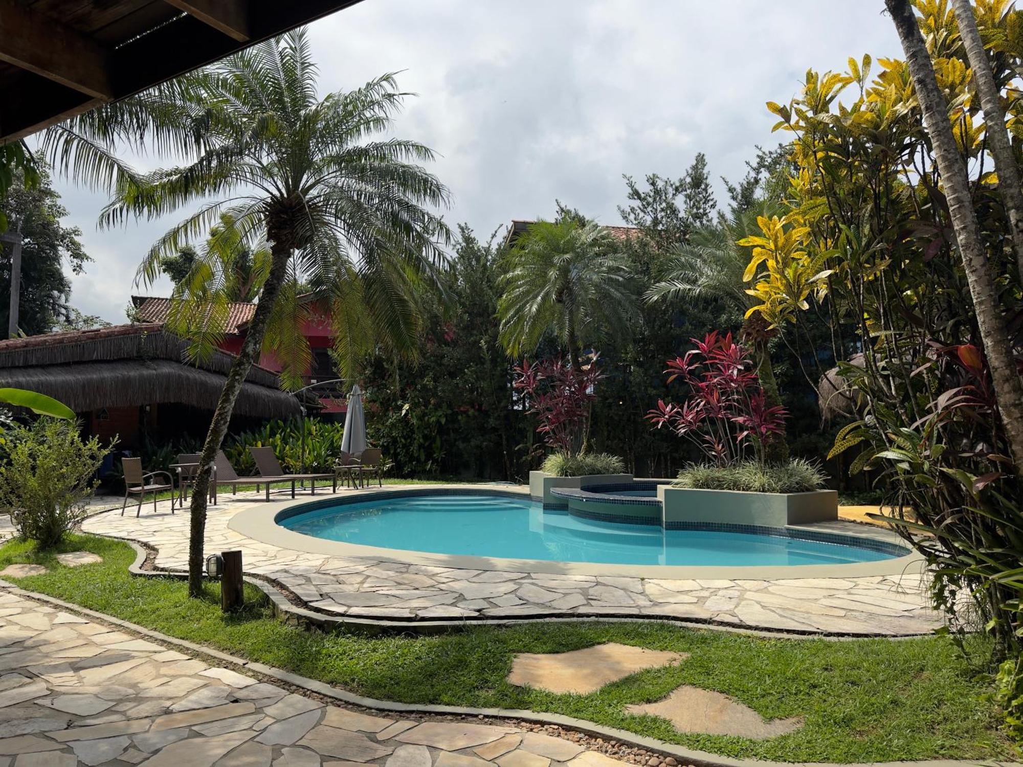 Pousada North Shore Maresias - 2 Quadras Da Praia - Casas De 2 Quartos - 80 M2 -2 Banheiros -Piscina Sauna - Estacion-Churrasq Privativa -Wifi Animais De Peq Porte Roupa De Cama E Banho Extérieur photo